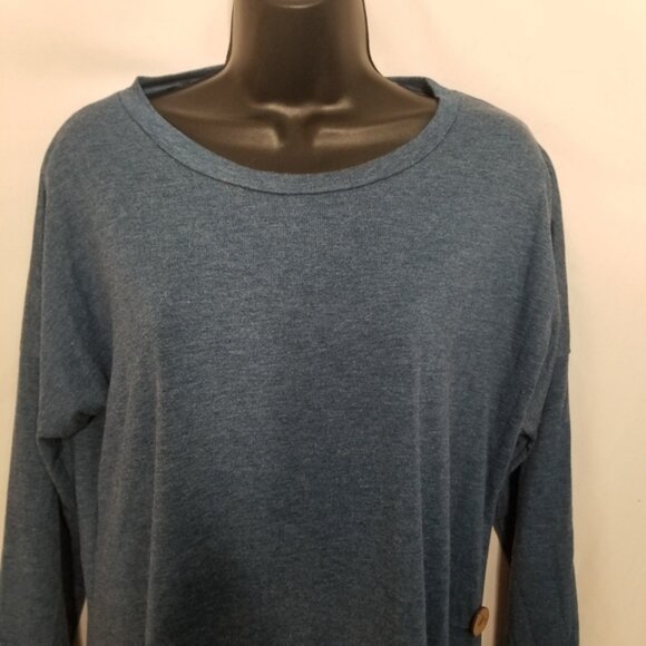 Long sleeve tunic top with button detail - Picture 5 of 6